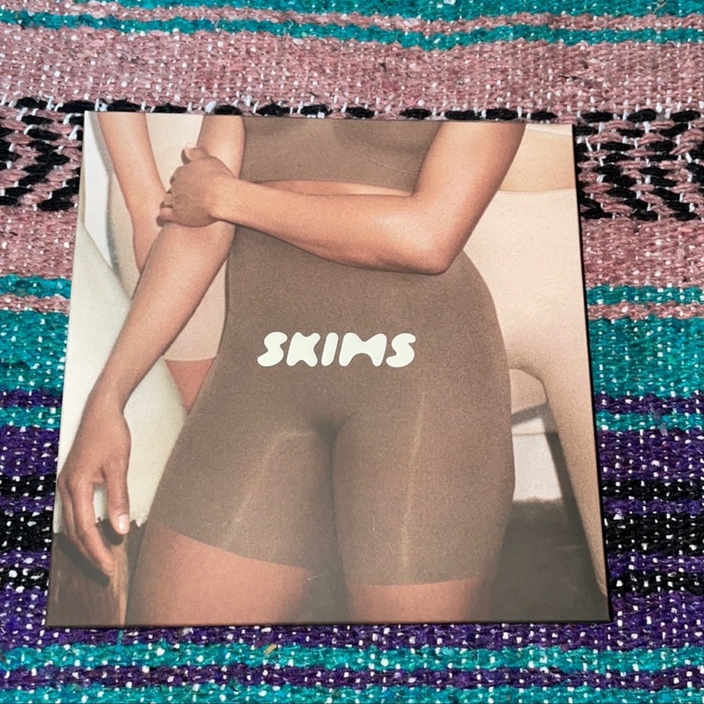 ONYX SKIMS biker shorts